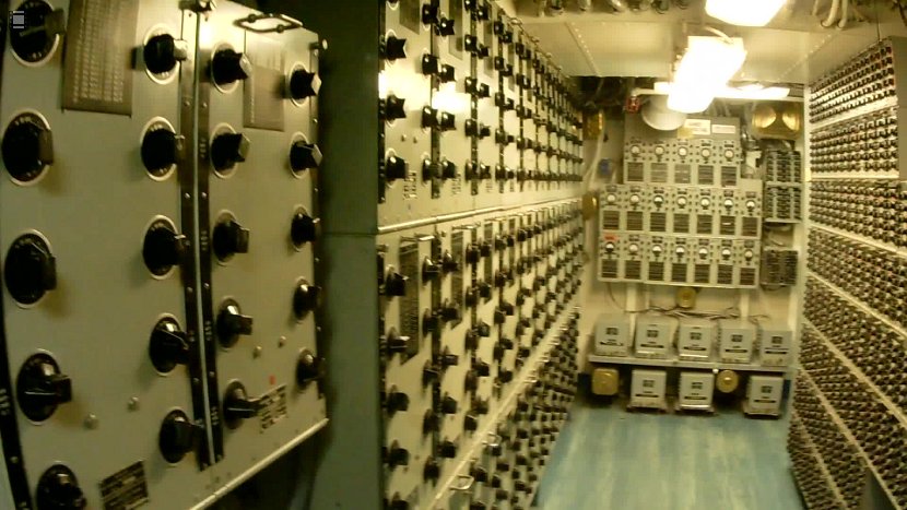 085 Radio Room